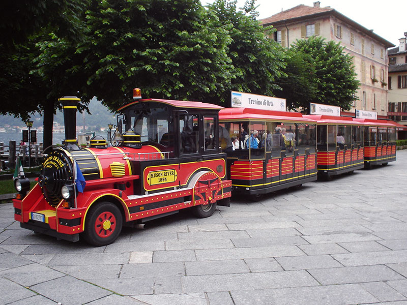 Trenino Dotto Trains