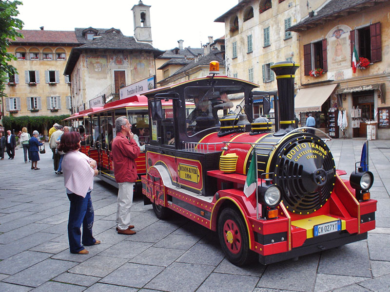 Trenino Dotto Trains